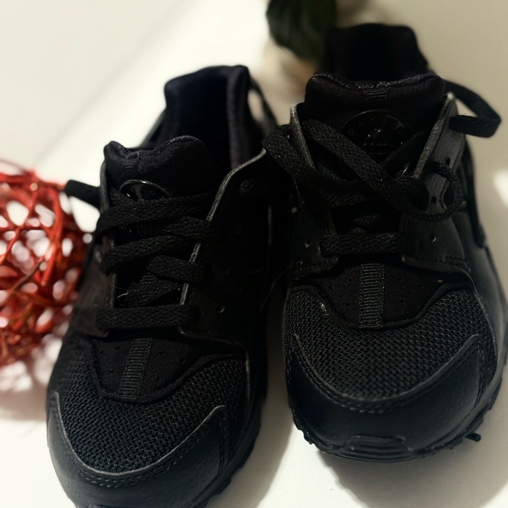Nike Black Running Shoes